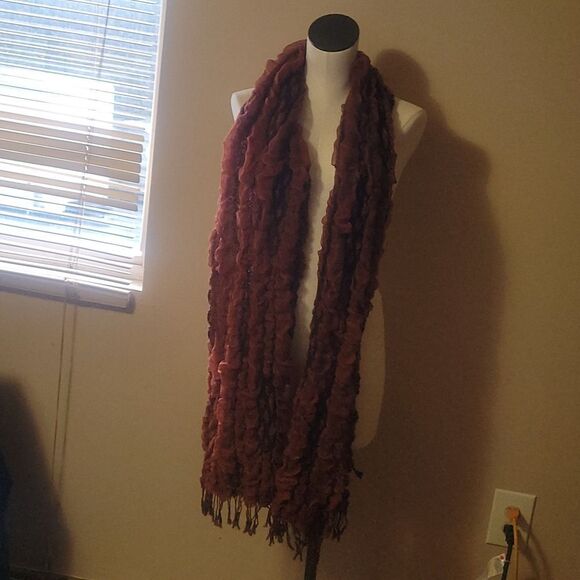 Scarf   - Picture 1 of 4